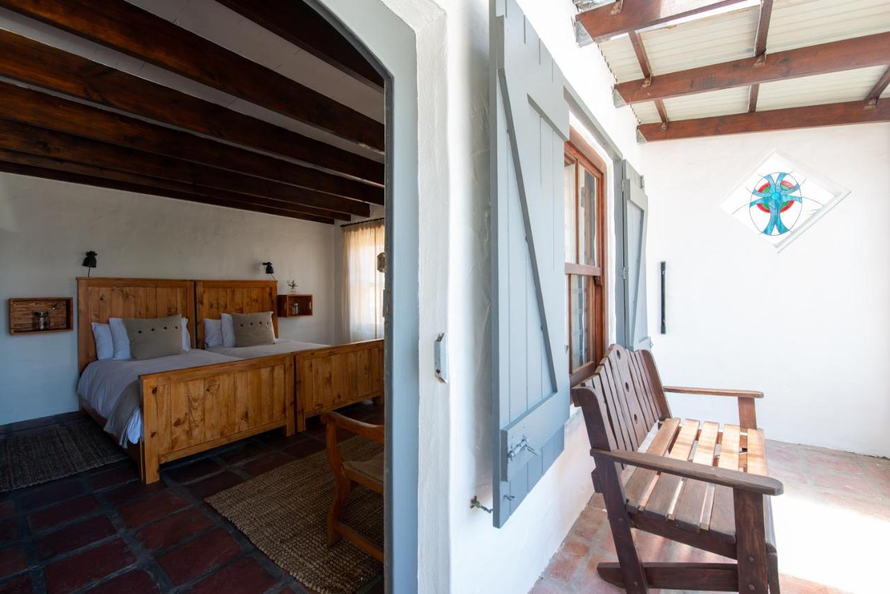 Gonana Studios & Villa Paternoster Εξωτερικό φωτογραφία