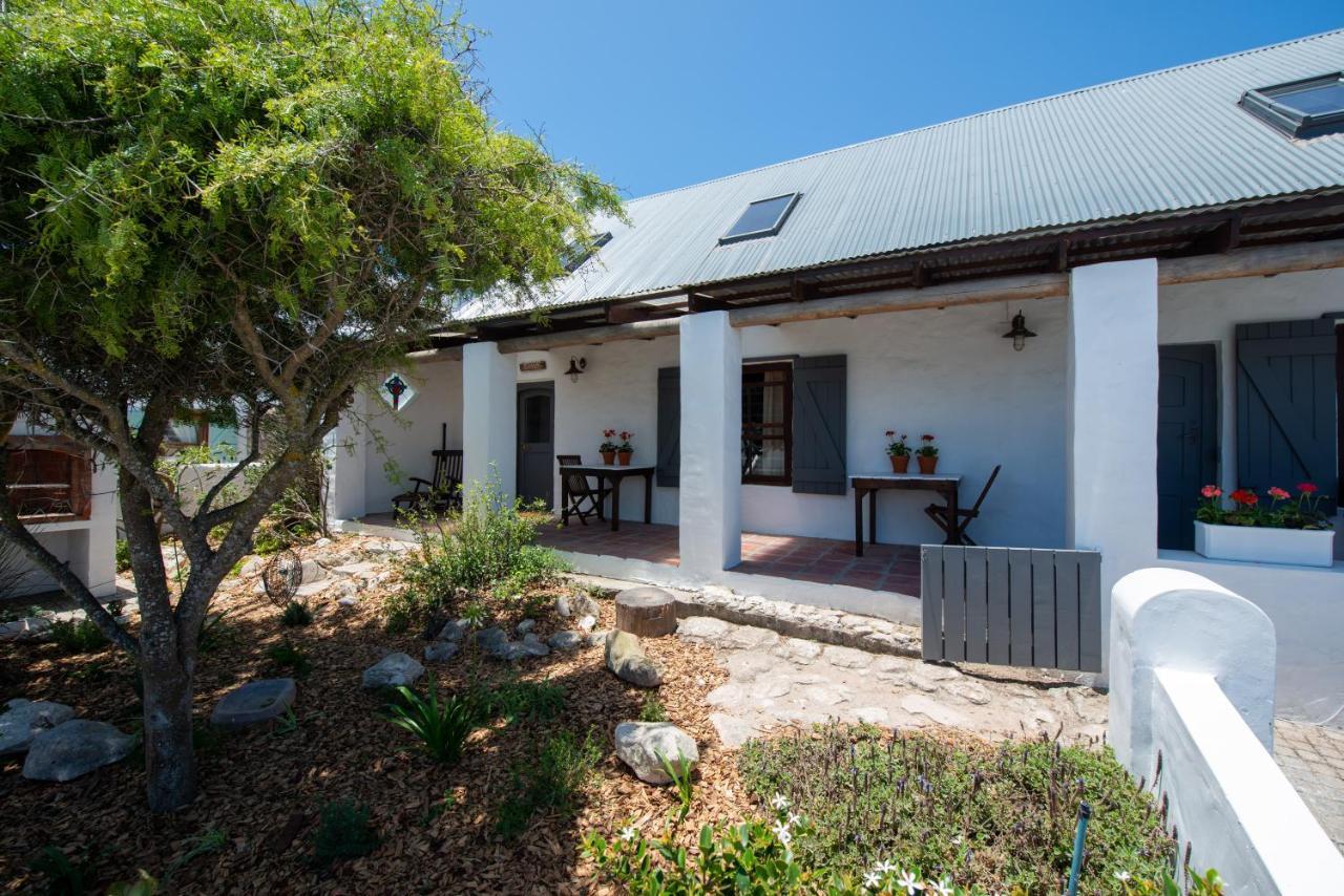 Gonana Studios & Villa Paternoster Εξωτερικό φωτογραφία