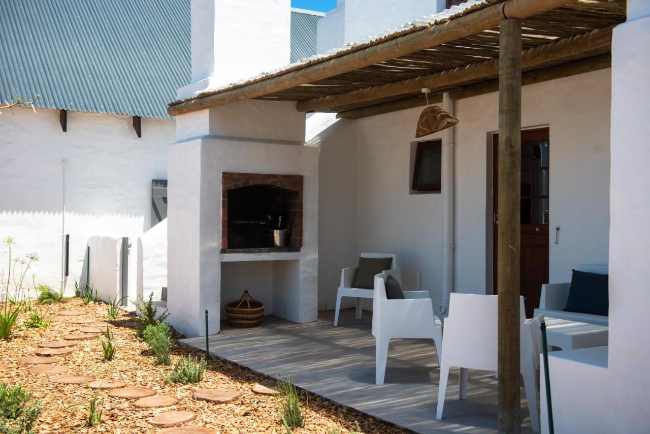Gonana Studios & Villa Paternoster Εξωτερικό φωτογραφία