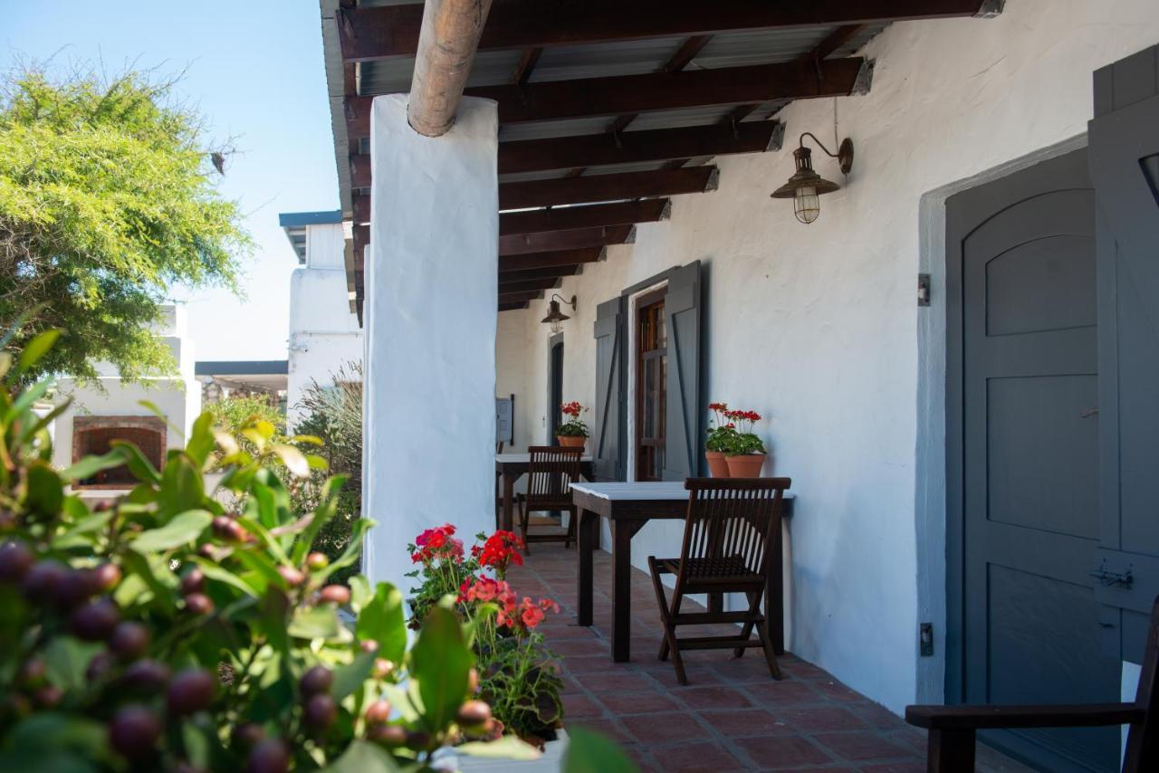 Gonana Studios & Villa Paternoster Εξωτερικό φωτογραφία