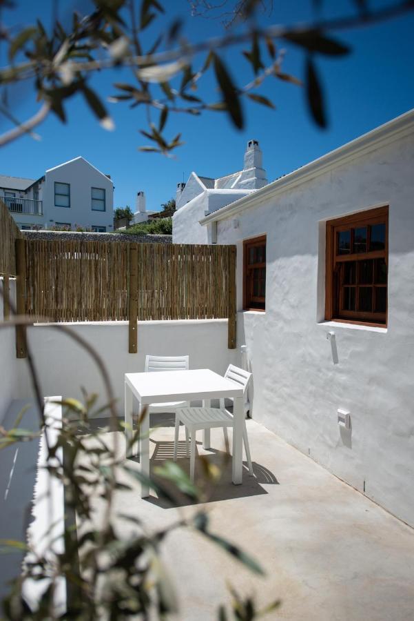 Gonana Studios & Villa Paternoster Εξωτερικό φωτογραφία